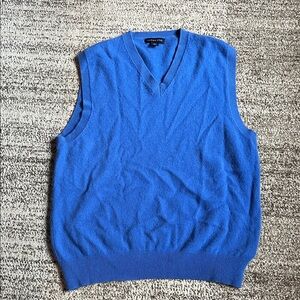 Lands' End unisex V-Neck Sweater Vest in Vibrant Blue, cashmere 💯, great cond